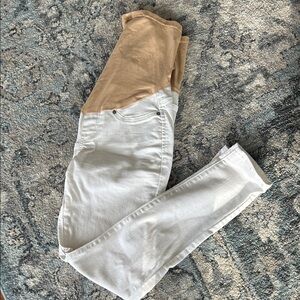 Signature by Levi Strauss Women's Maternity Skinny Jeans - White